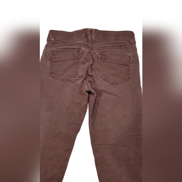 Democracy Women's Skinny Jeans in Brown - Picture 6 of 6